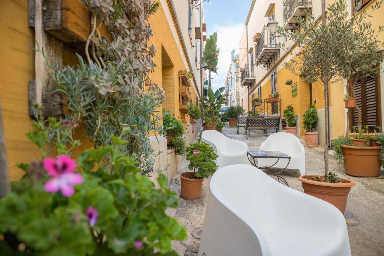 Hotel Clelia Устика Экстерьер фото