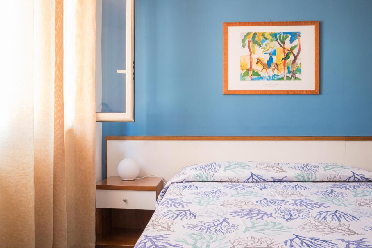 Hotel Clelia Устика Экстерьер фото